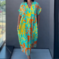 👗50% RABATT! 🌸 Elegant V-halsad Klänning med Tryck för Kvinnor – Flytande Tyg, Smickrande Passform & Perfekt för Våren ☀️