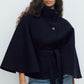 🧥 50% RABATT! 🛡️ Damjacka i Cape-Stil – Ståkrage, Bälte & Elegant Siluett för Vardag och Fest ✨