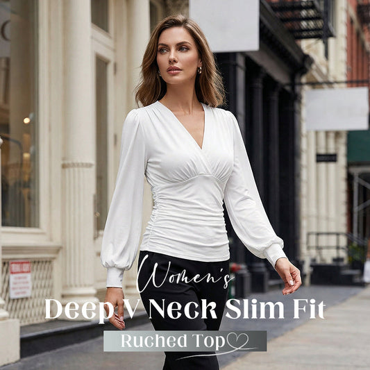 Damtröja med djup V-ringning och rynkad passform