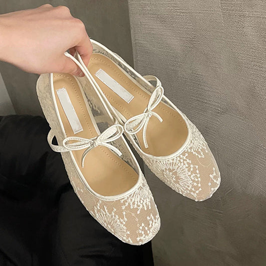 Eleganta ballerinaskor i mesh med rosett