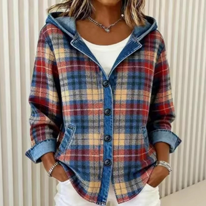 Kvinnlig huvjacka med lapptäcke i denim