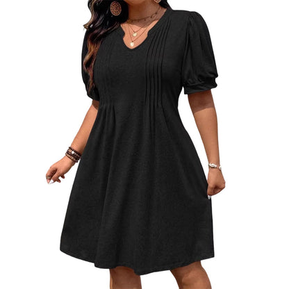 👗 50 % RABATT UNDER BEGRÄNSAD TID! 💥 Elegant damklänning med puffärmar och V-ringning – plisserade detaljer, A-linje, stora storlekar ✨