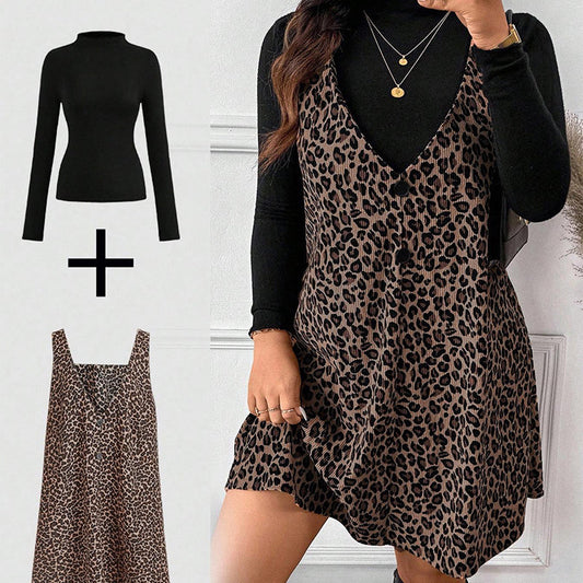Set med leopardmönstrad camisoleklänning och topp i lager-på-lager-stil