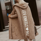 🌸 Ny kollektion – Lång stickad damkofta med huva 🧶 Mjuk värme, avslappnad passform och ett stilfullt plagg för hösten ✨